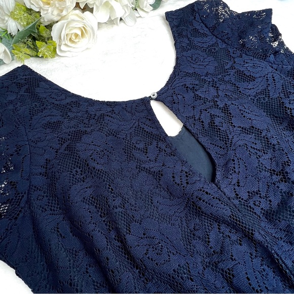 ❌SOLD❌ Abercrombie & Fitch Lace Ruffle Detail Romper, Navy Blue, Medium - Picture 8 of 17